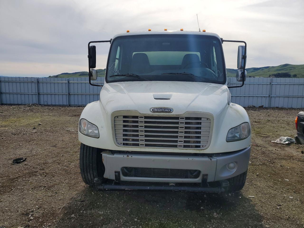 2016 FREIGHTLINER BUSINESS CLASS M2 TANK TRUCK photo 5