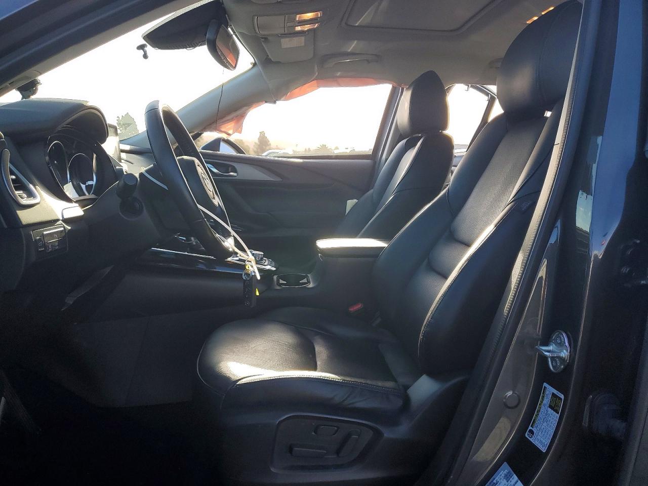 2018 MAZDA CX-9 TOURING photo 7