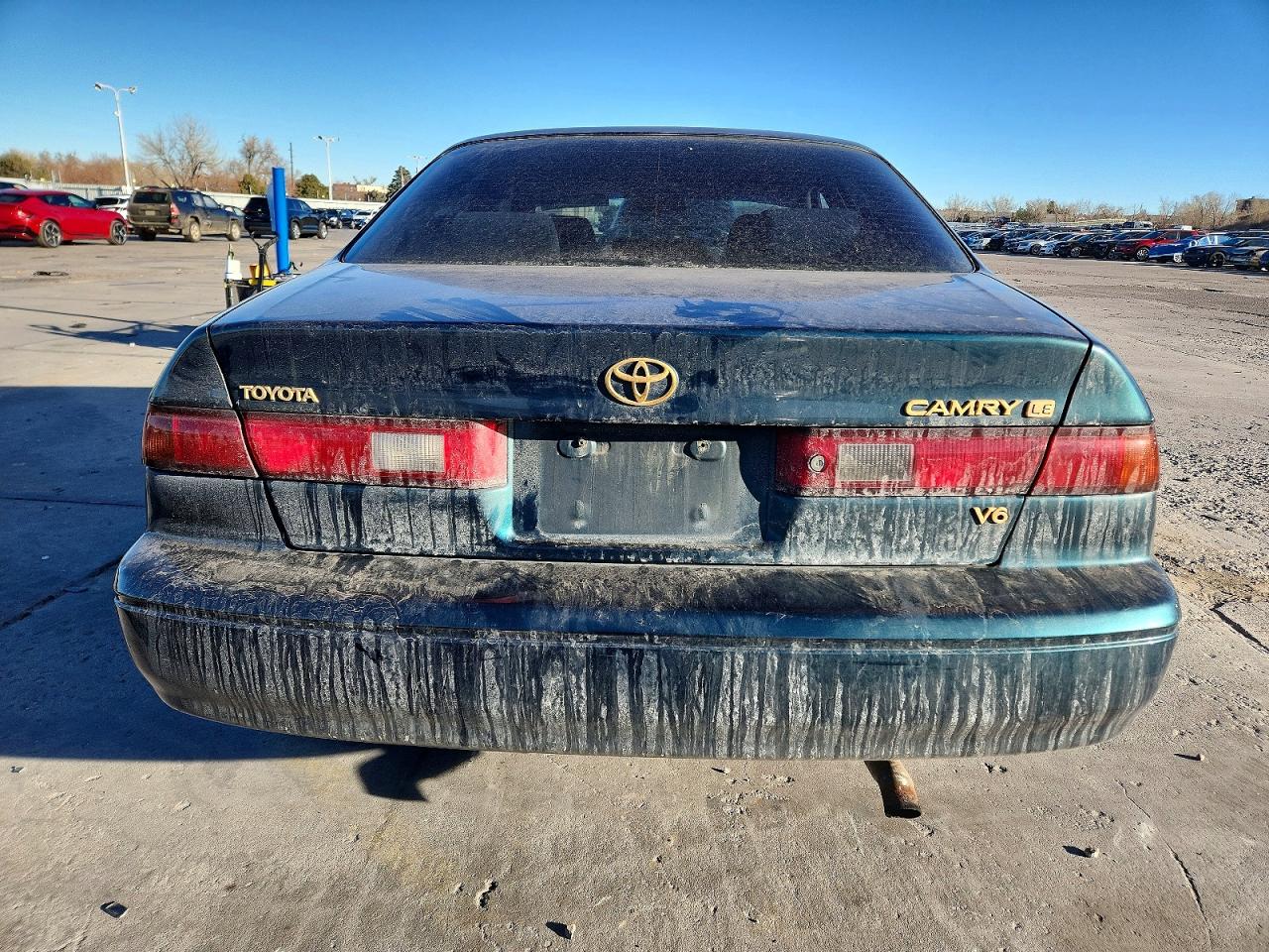 1997 TOYOTA CAMRY CE photo 11