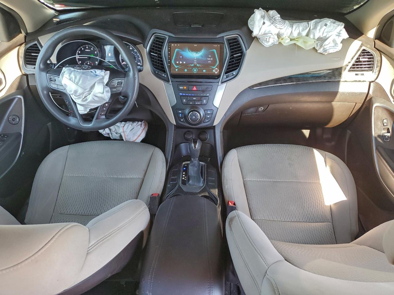 2017 HYUNDAI SANTA FE SPORT photo 8