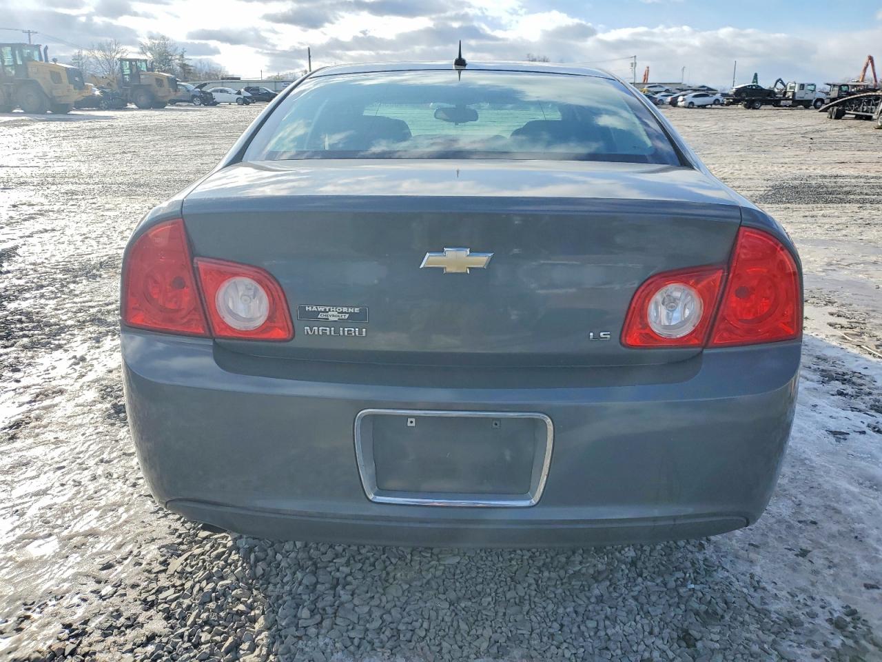 2009 CHEVROLET MALIBU LS photo 6