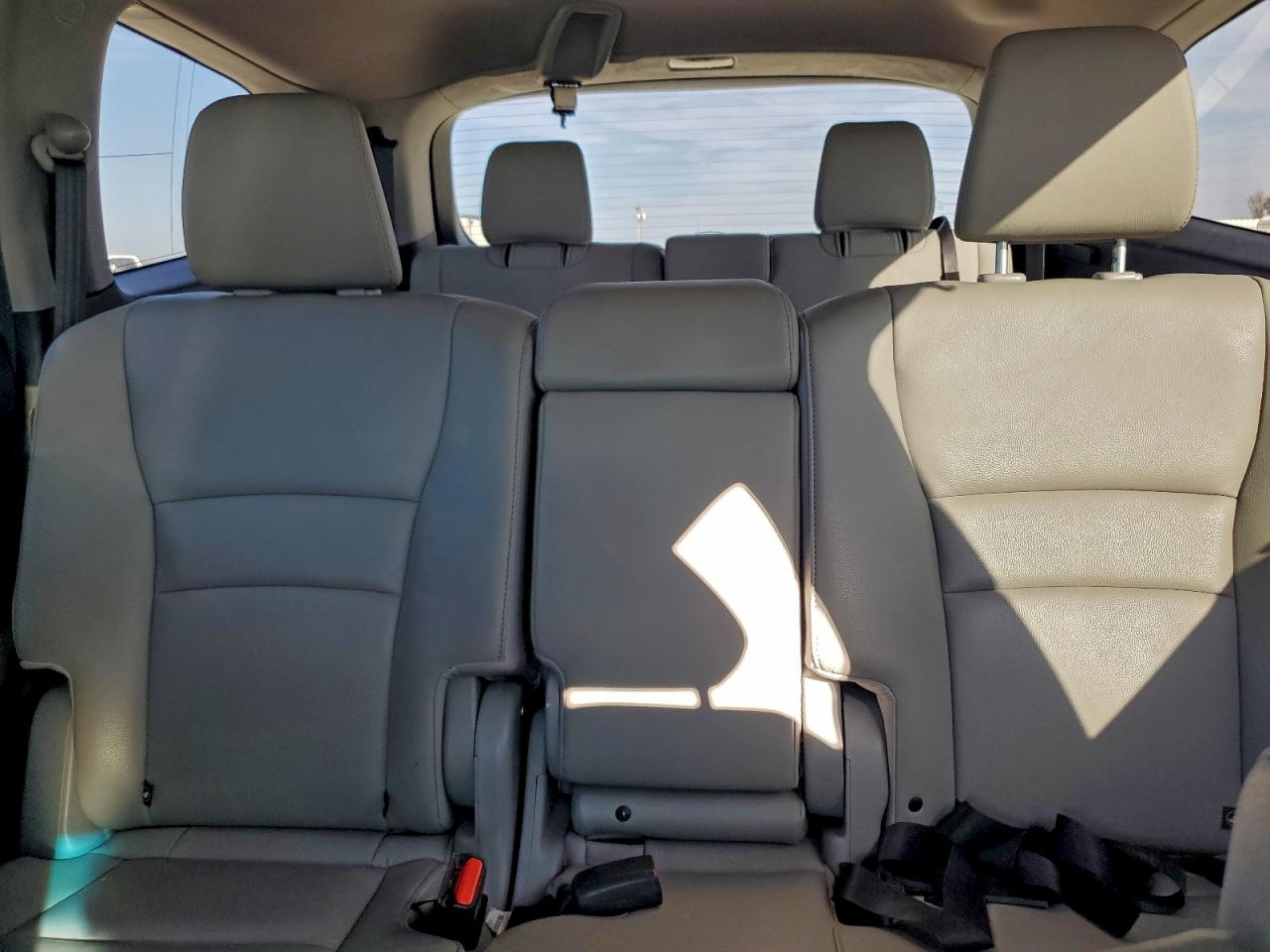 2016 HONDA PILOT EXL photo 10