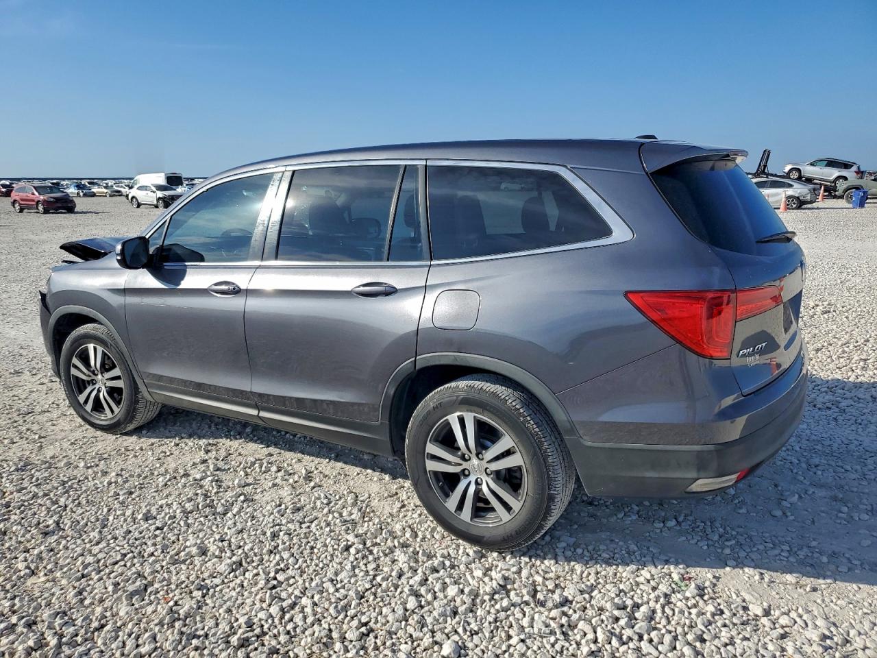 2016 HONDA PILOT EXL photo 2