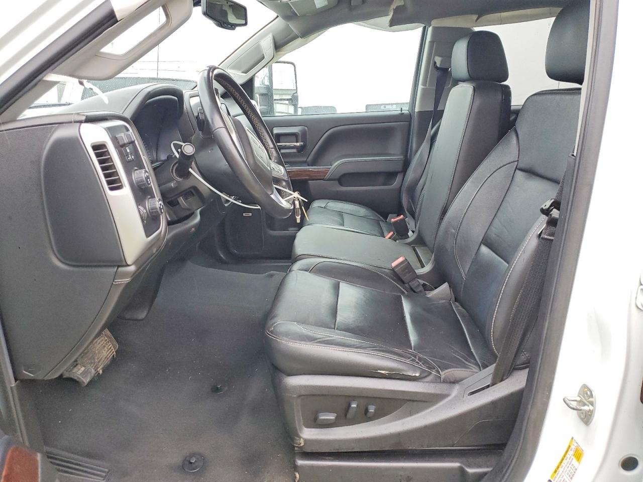2019 GMC SIERRA K2500 SLT photo 7