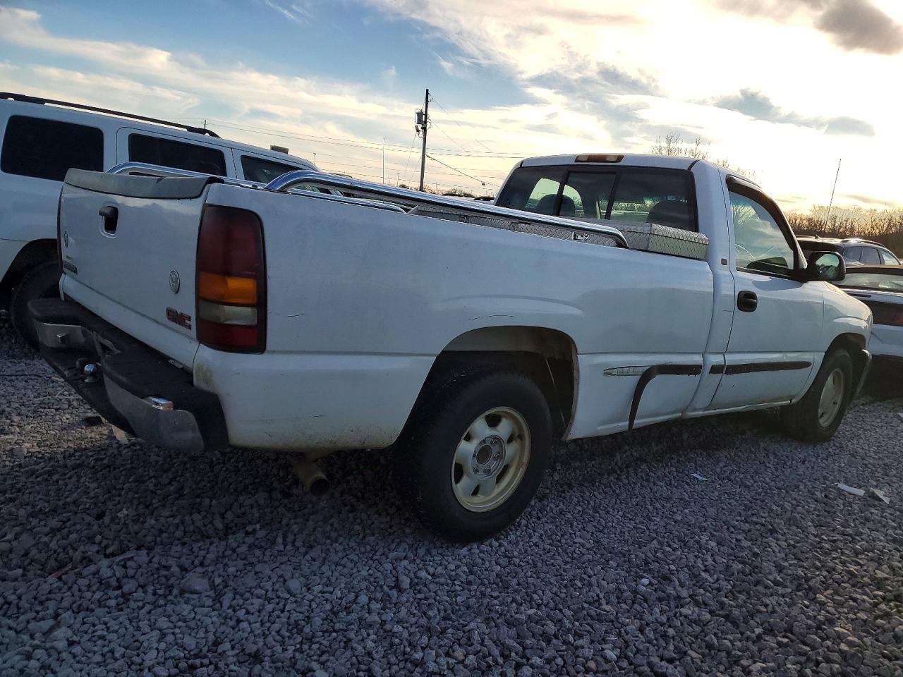 2000 GMC NEW SIERRA C1500 photo 3