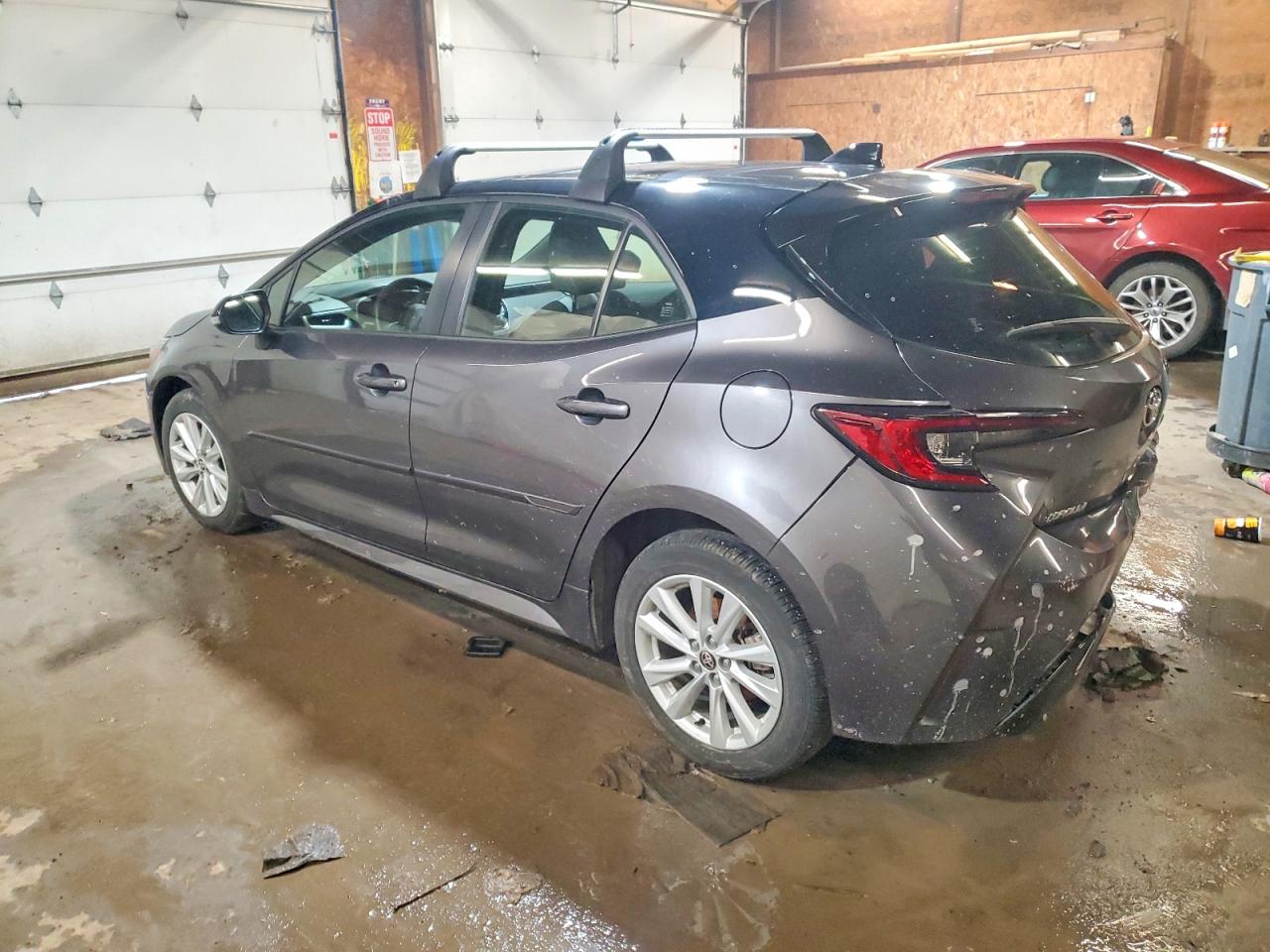 2023 TOYOTA COROLLA SE photo 2