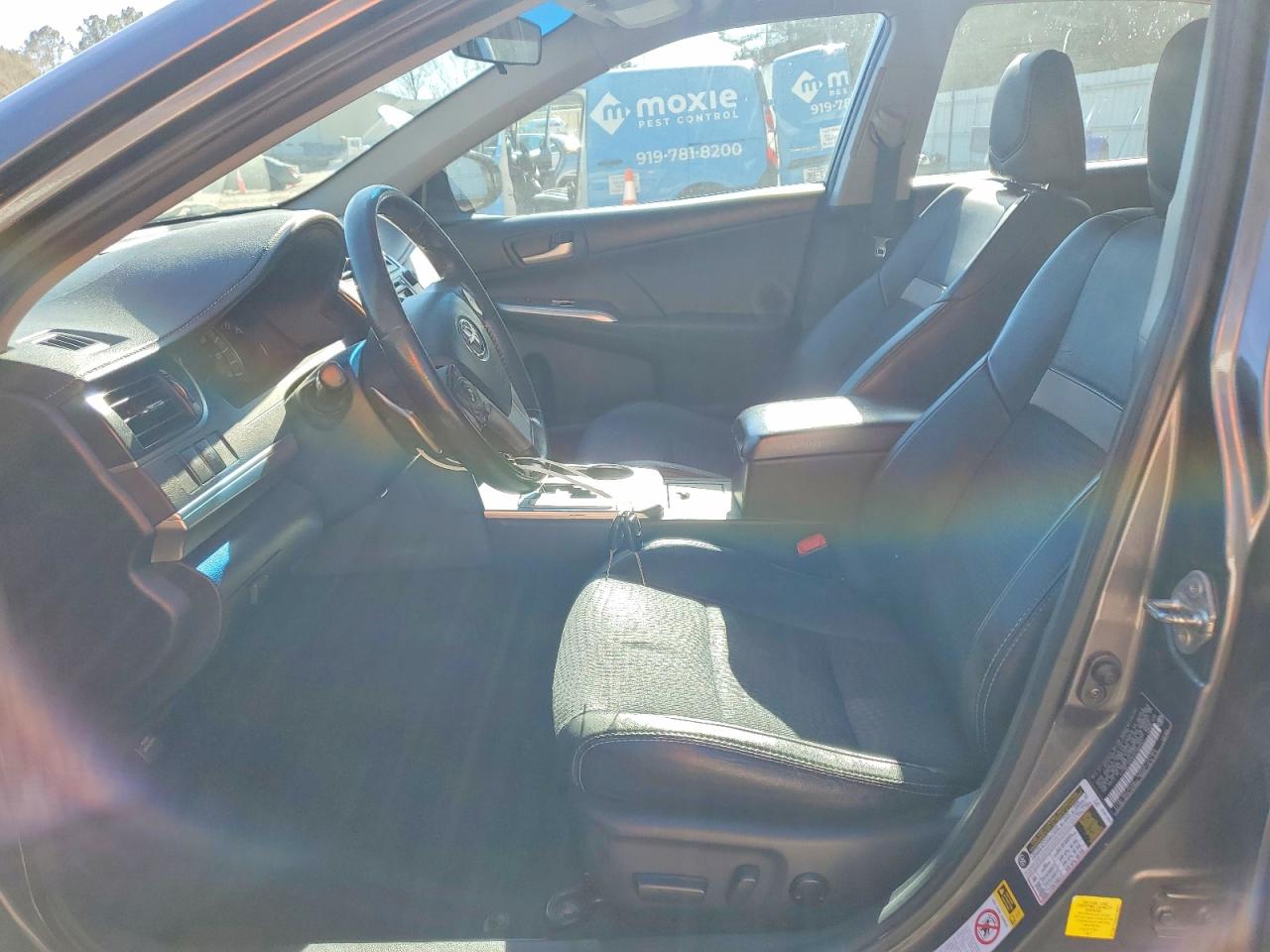 2012 TOYOTA CAMRY BASE photo 13