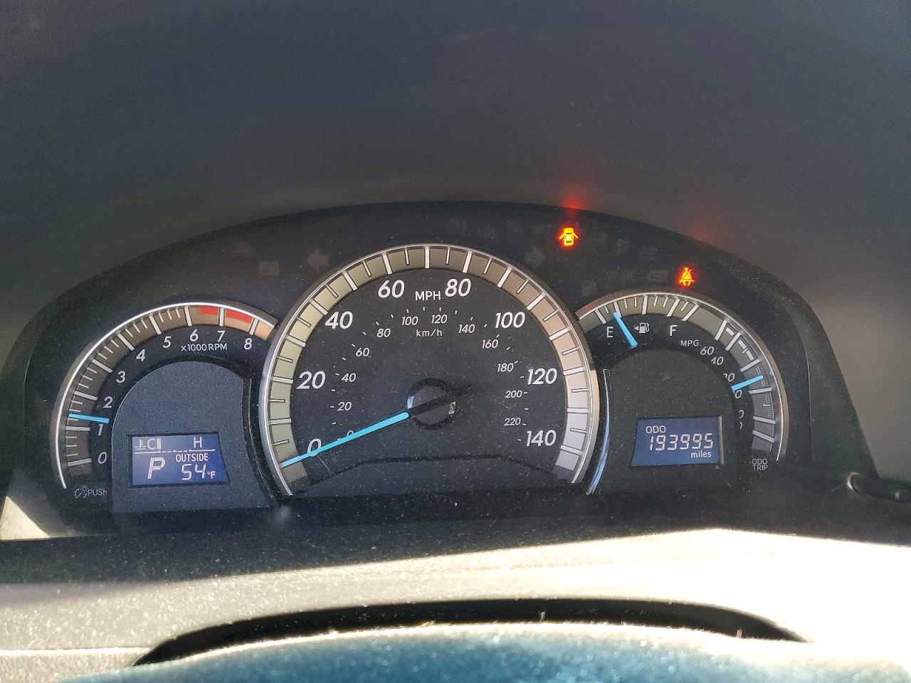 2012 TOYOTA CAMRY BASE photo 17