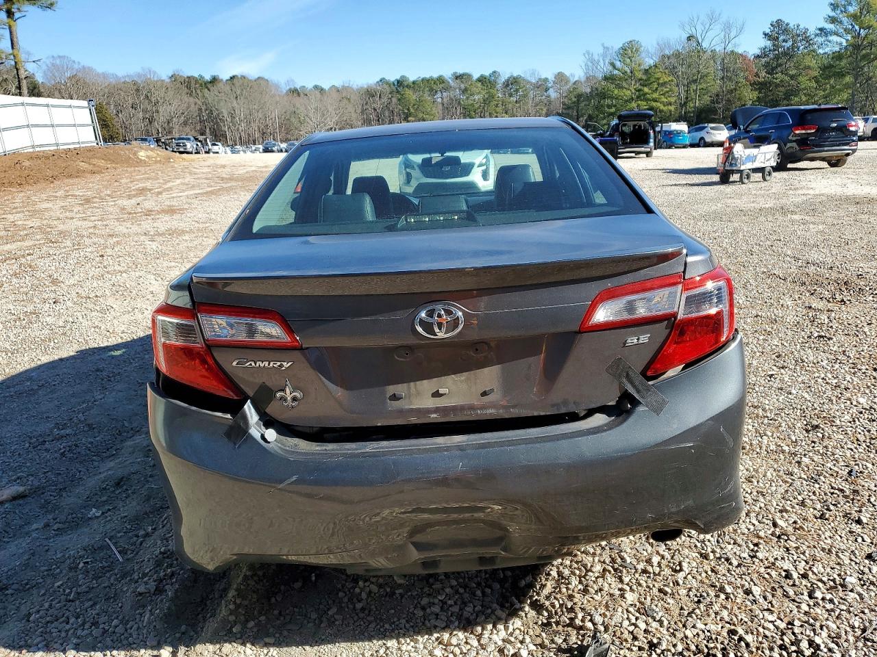 2012 TOYOTA CAMRY BASE photo 11