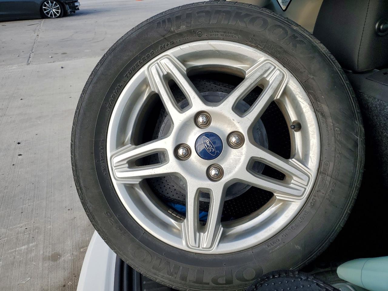 2019 FORD FIESTA SE photo 23