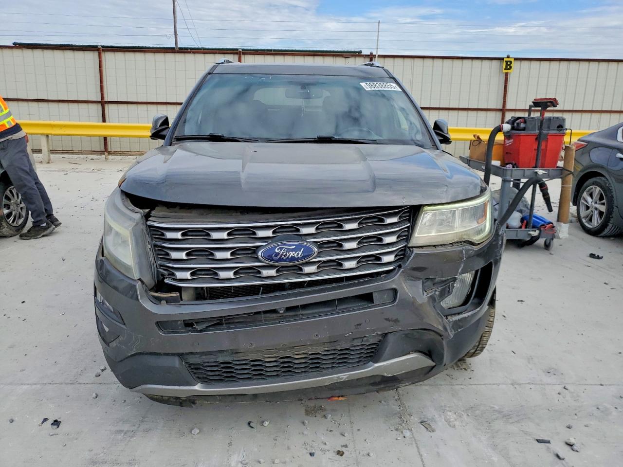 2017 FORD EXPLORER LIMITED photo 5