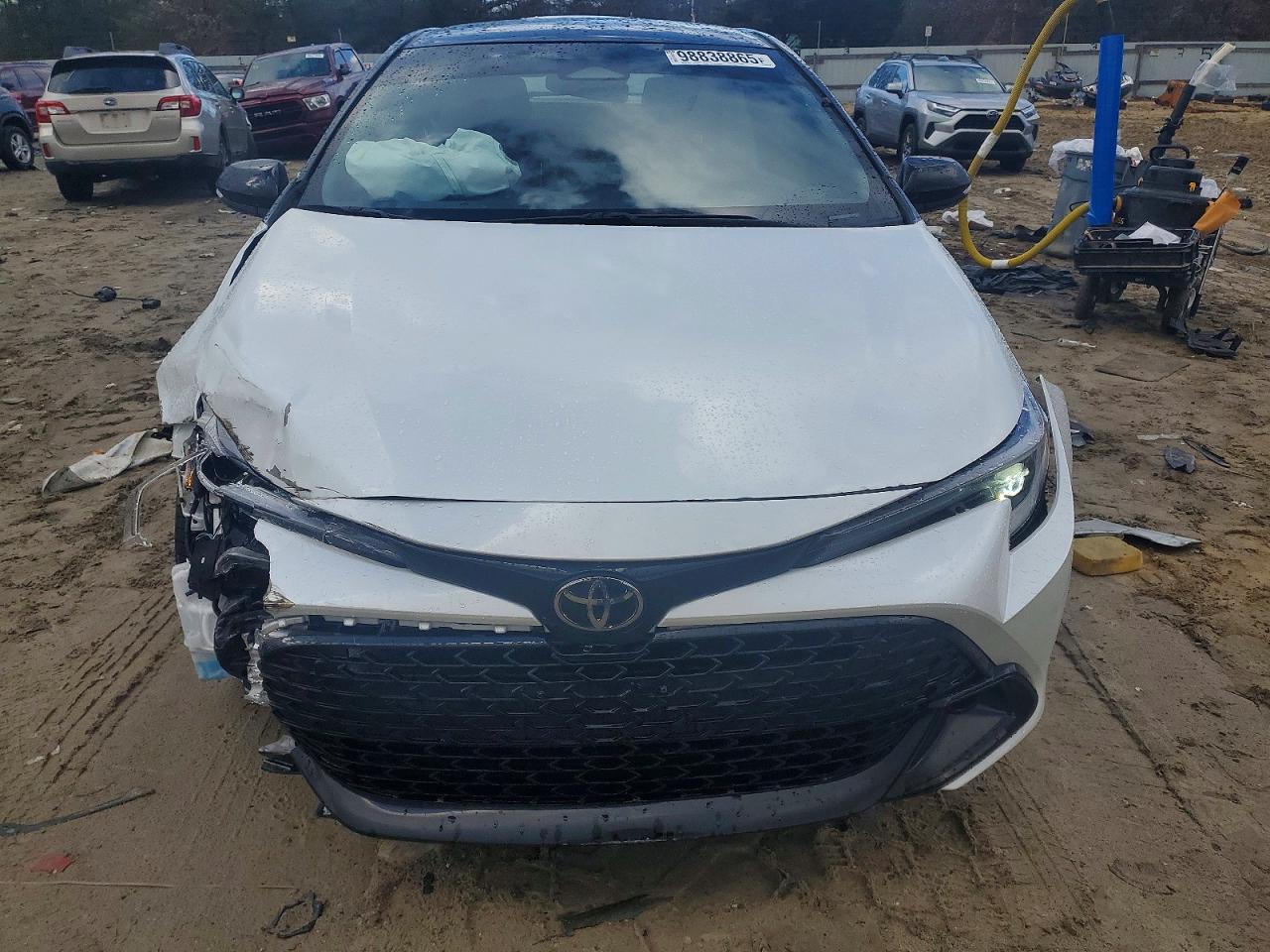 2025 TOYOTA COROLLA SE photo 9