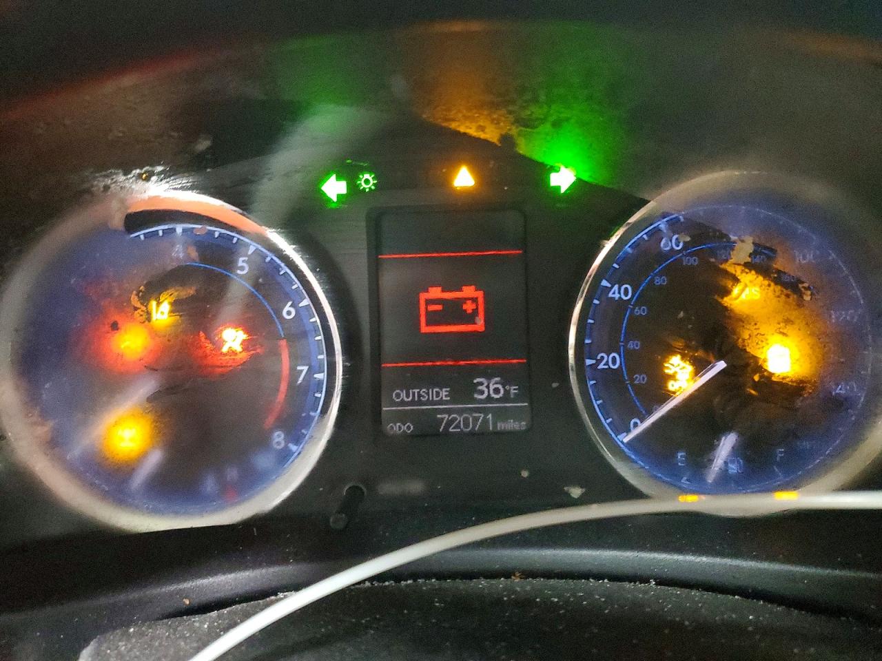2018 TOYOTA COROLLA L photo 9