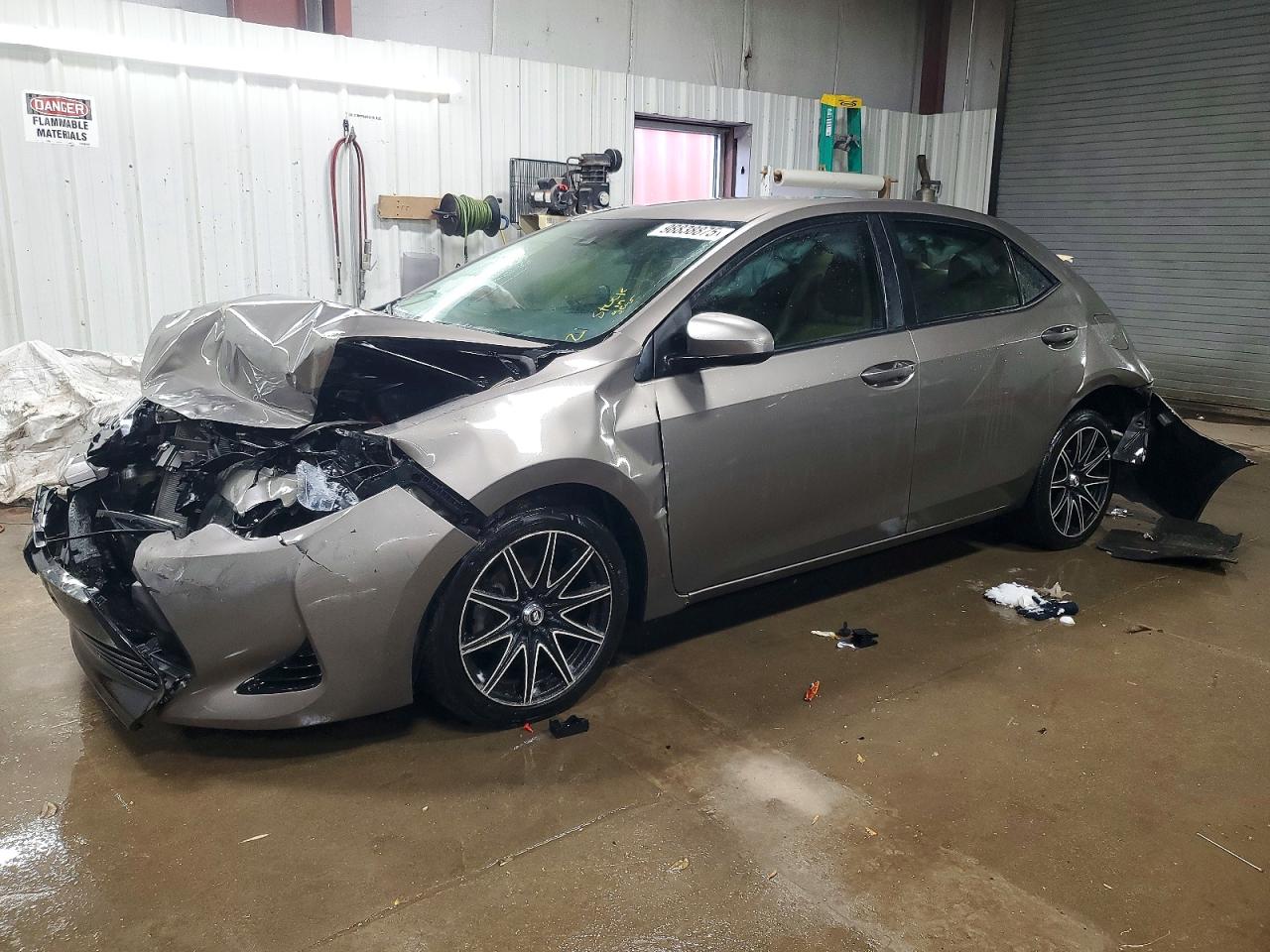 2018 TOYOTA COROLLA