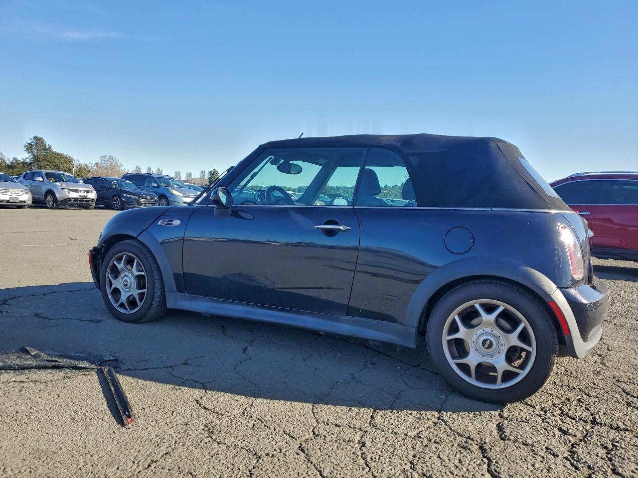 2008 MINI COOPER S photo 2