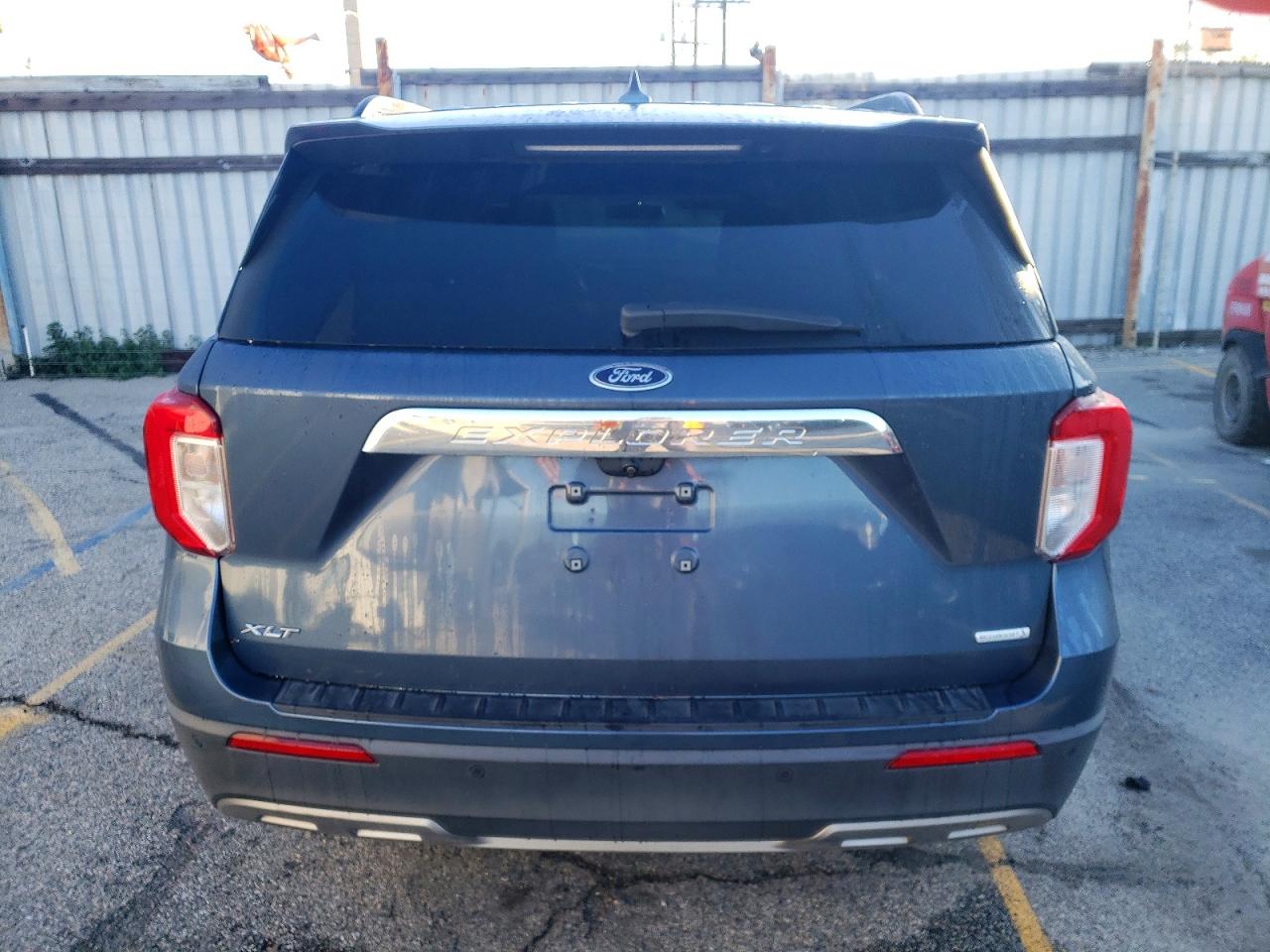 2020 FORD EXPLORER XLT photo 11