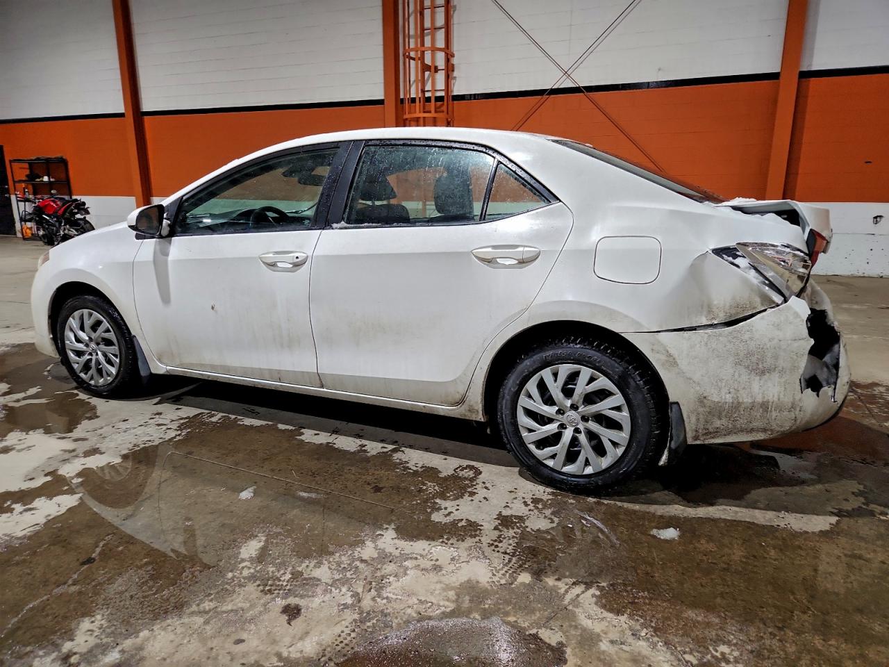 2017 TOYOTA COROLLA L photo 2