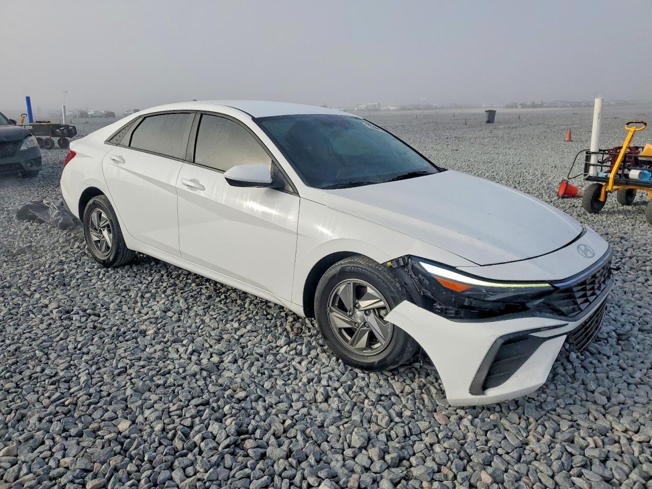2024 HYUNDAI ELANTRA SE photo 4