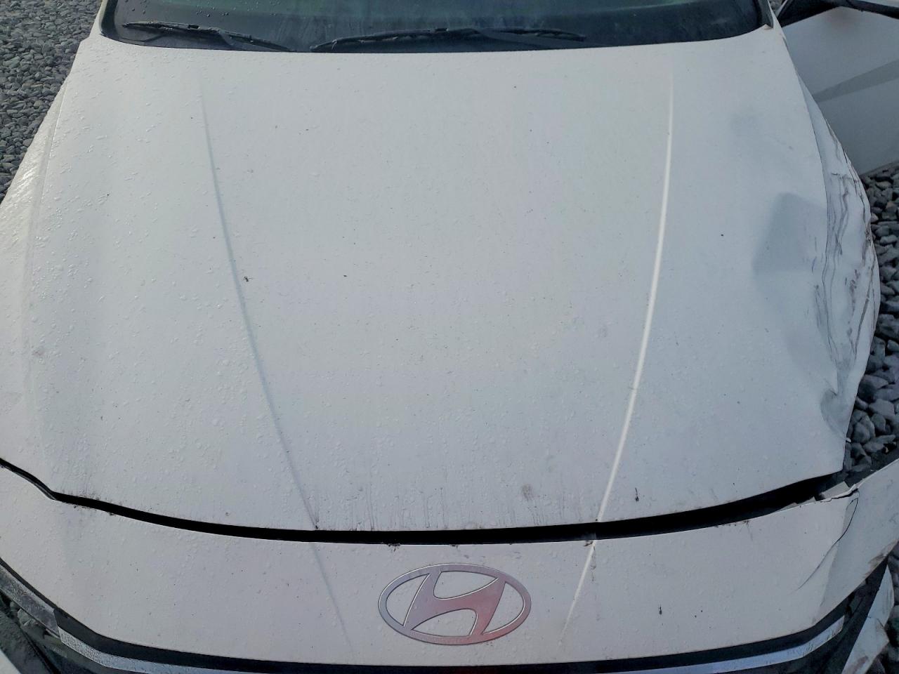 2024 HYUNDAI ELANTRA SE photo 11