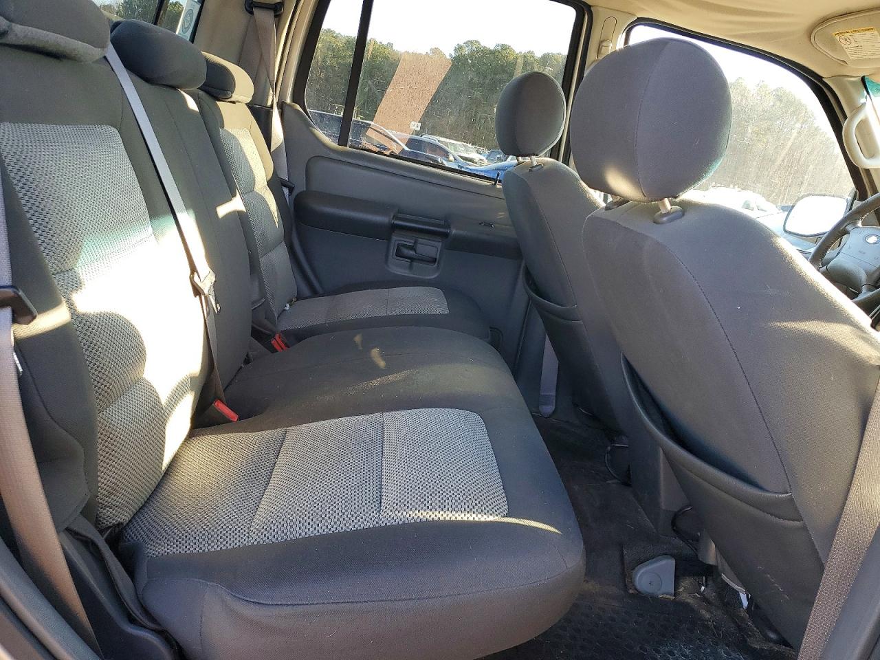 2004 FORD EXPLORER SPORT TRAC photo 10