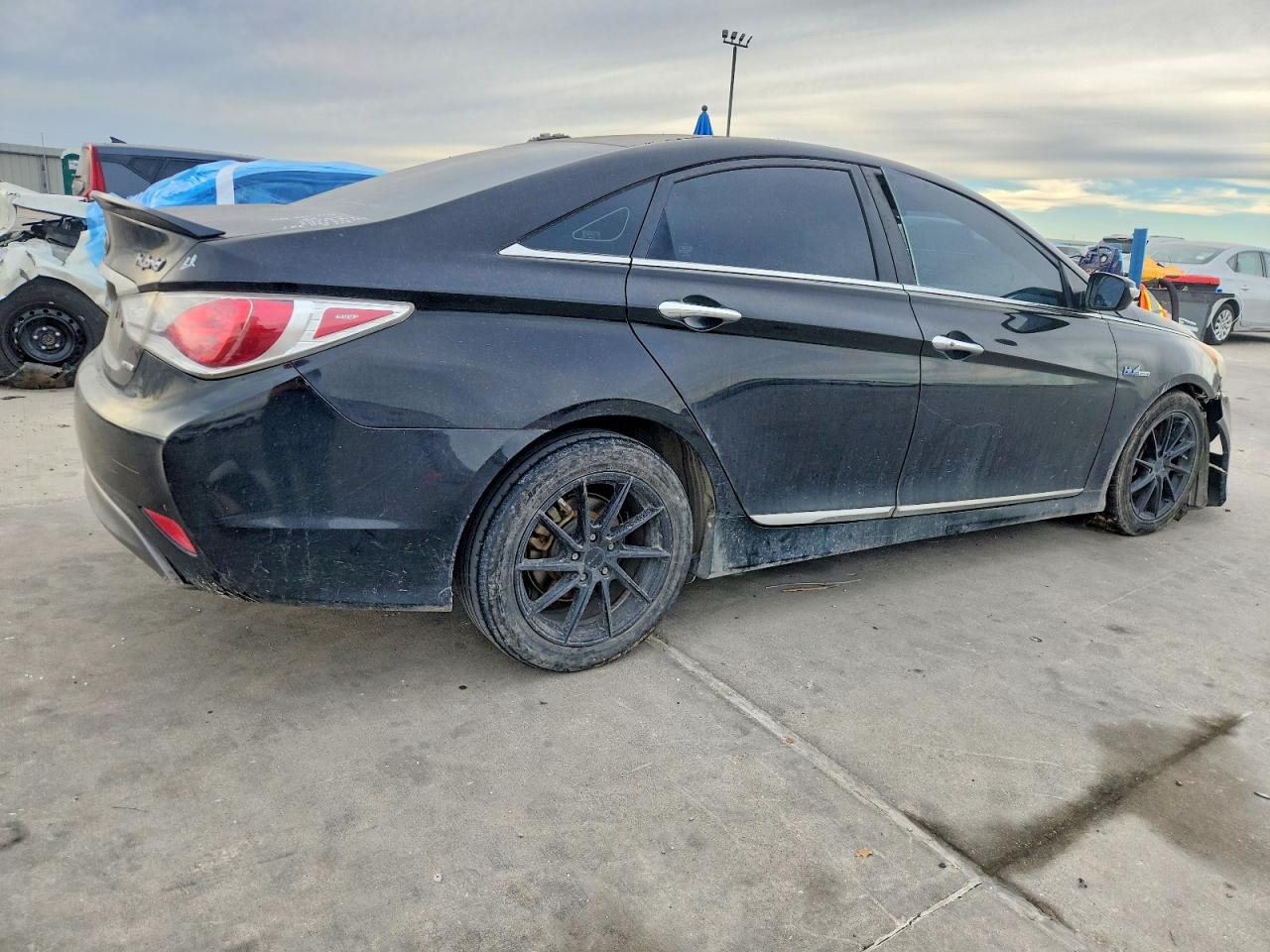 2013 HYUNDAI SONATA HYBRID photo 5