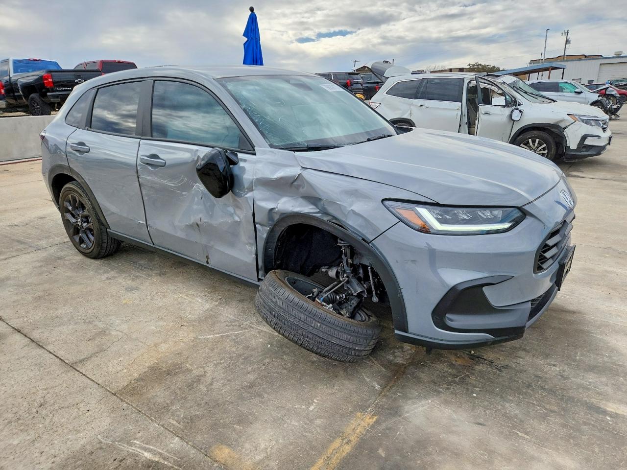 2024 HONDA HR-V SPORT photo 7