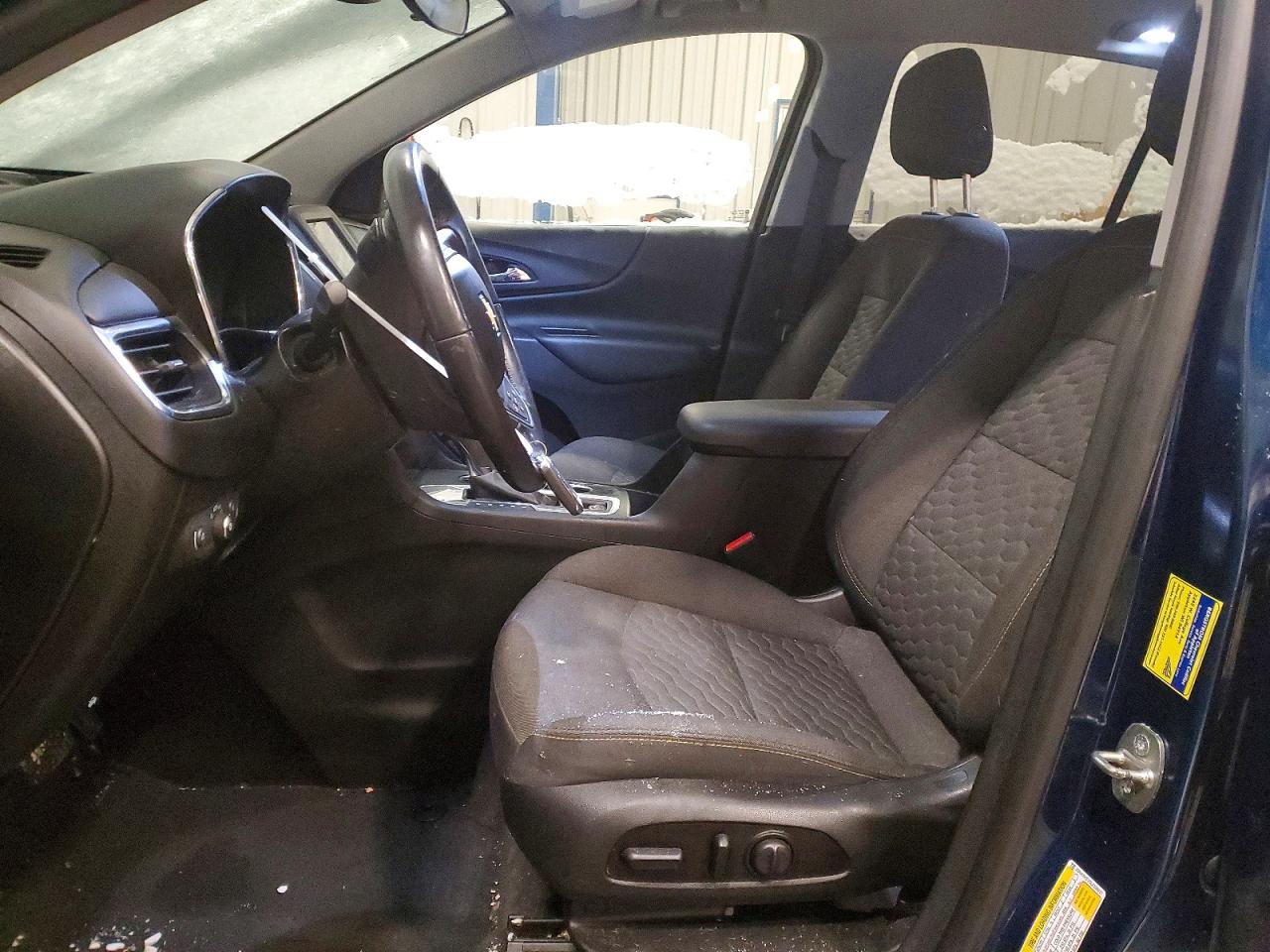 2020 CHEVROLET EQUINOX LT photo 7