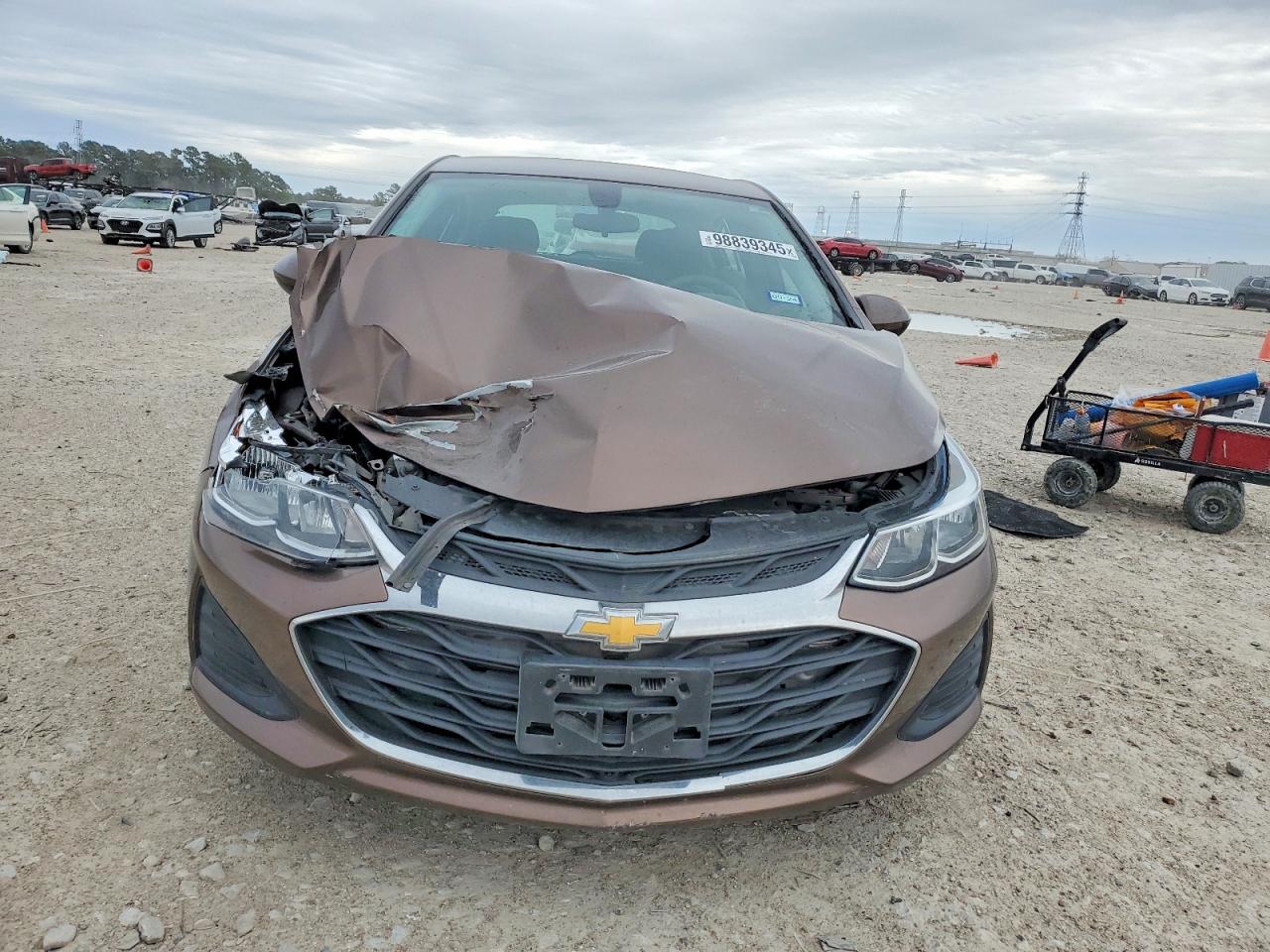 2019 CHEVROLET CRUZE LS photo 13