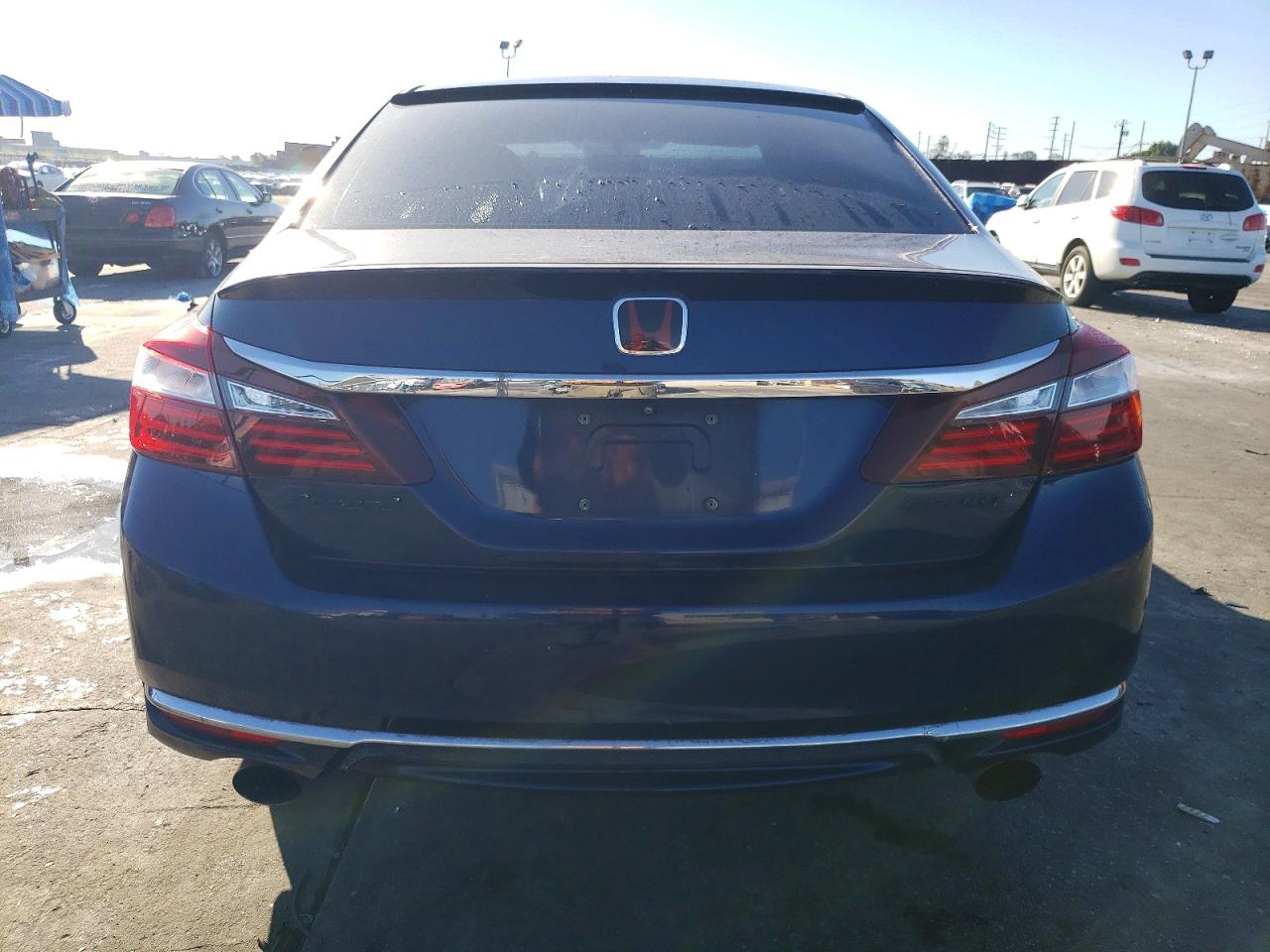 2016 HONDA ACCORD SPORT photo 16
