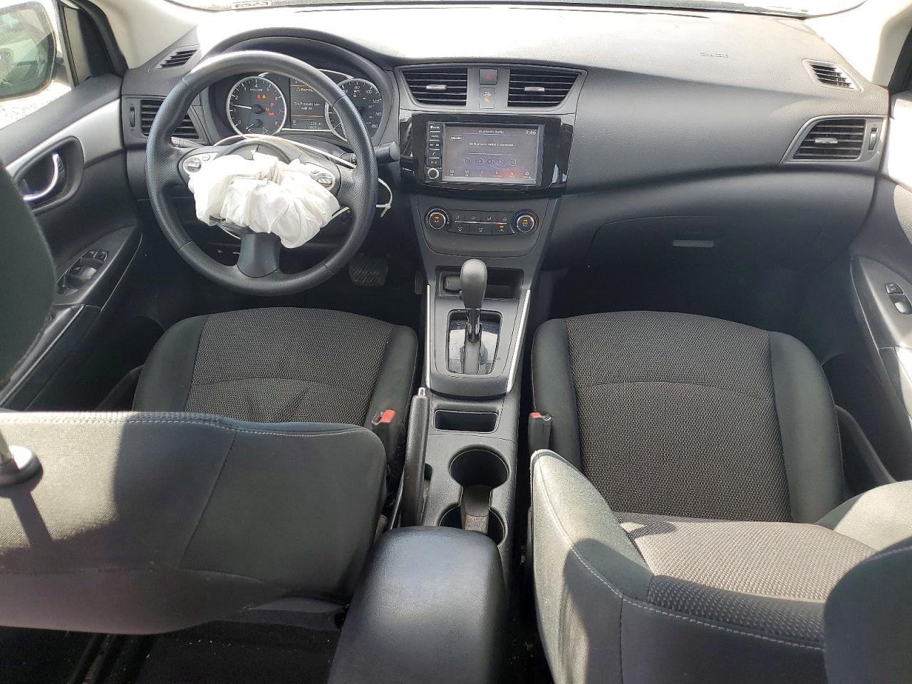 2019 NISSAN SENTRA S photo 8