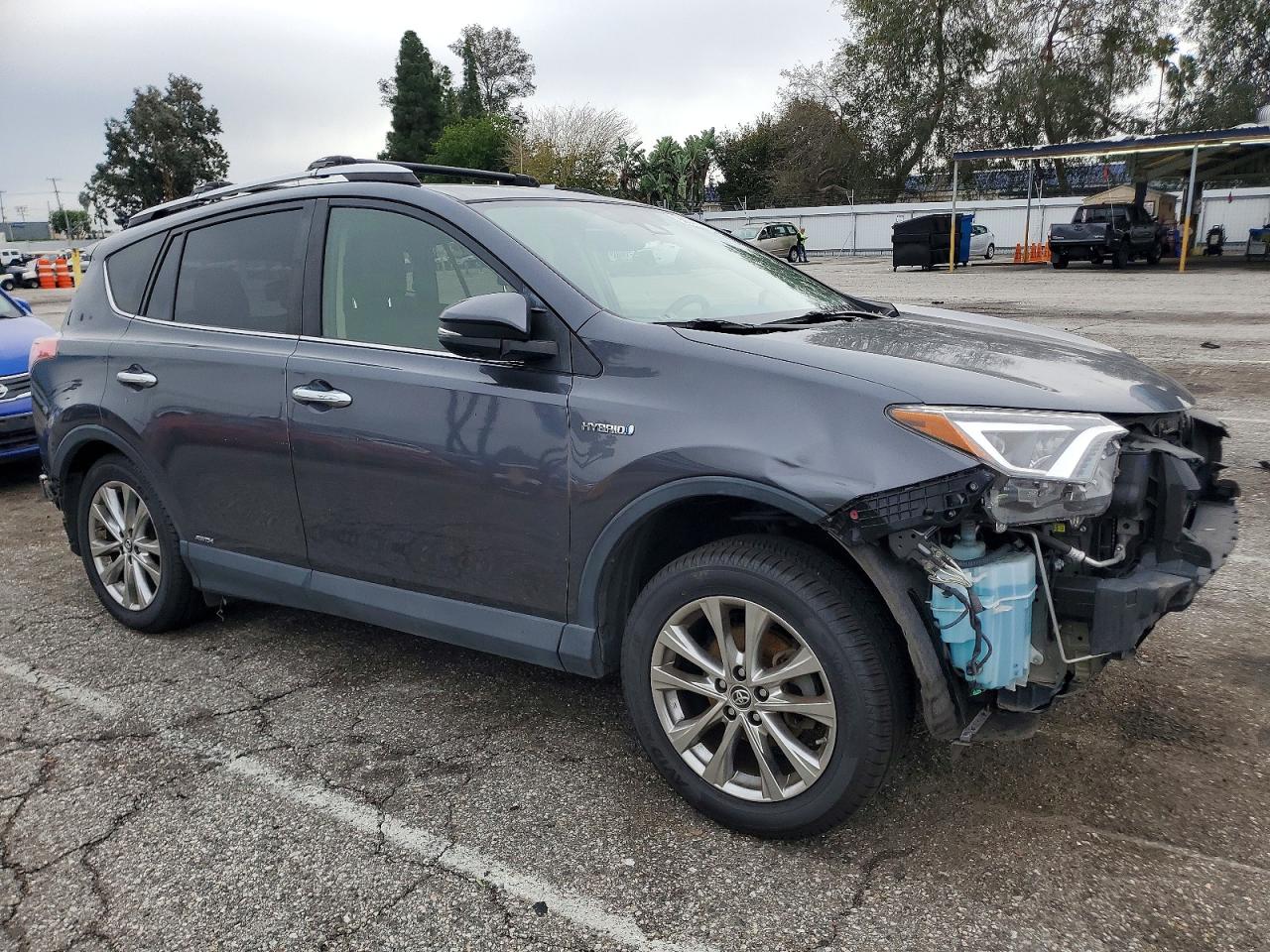 2016 TOYOTA RAV4 HV LIMITED photo 4