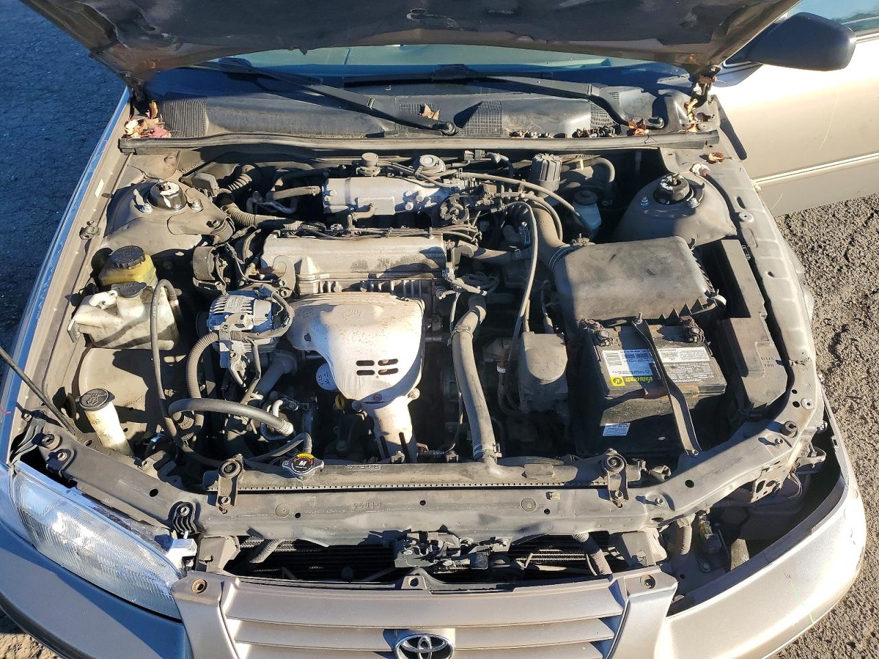1999 TOYOTA CAMRY CE photo 11