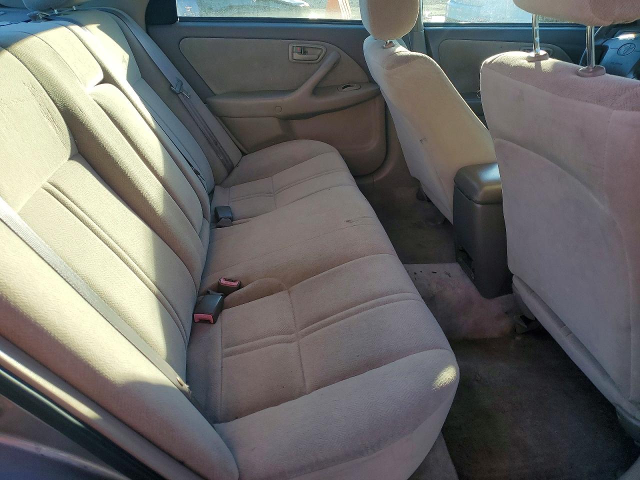 1999 TOYOTA CAMRY CE photo 10