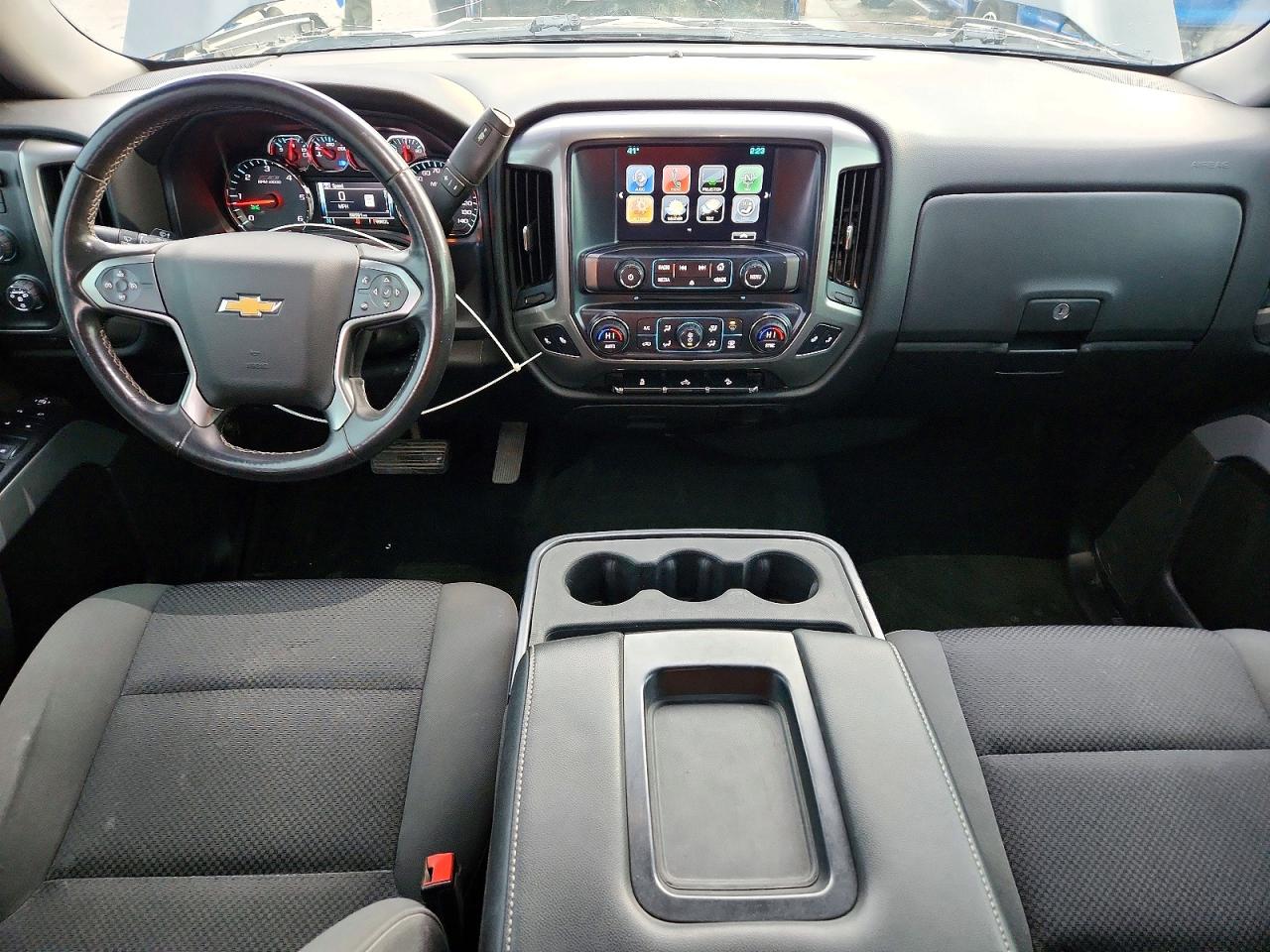 2018 CHEVROLET SILVERADO K1500 LT photo 8