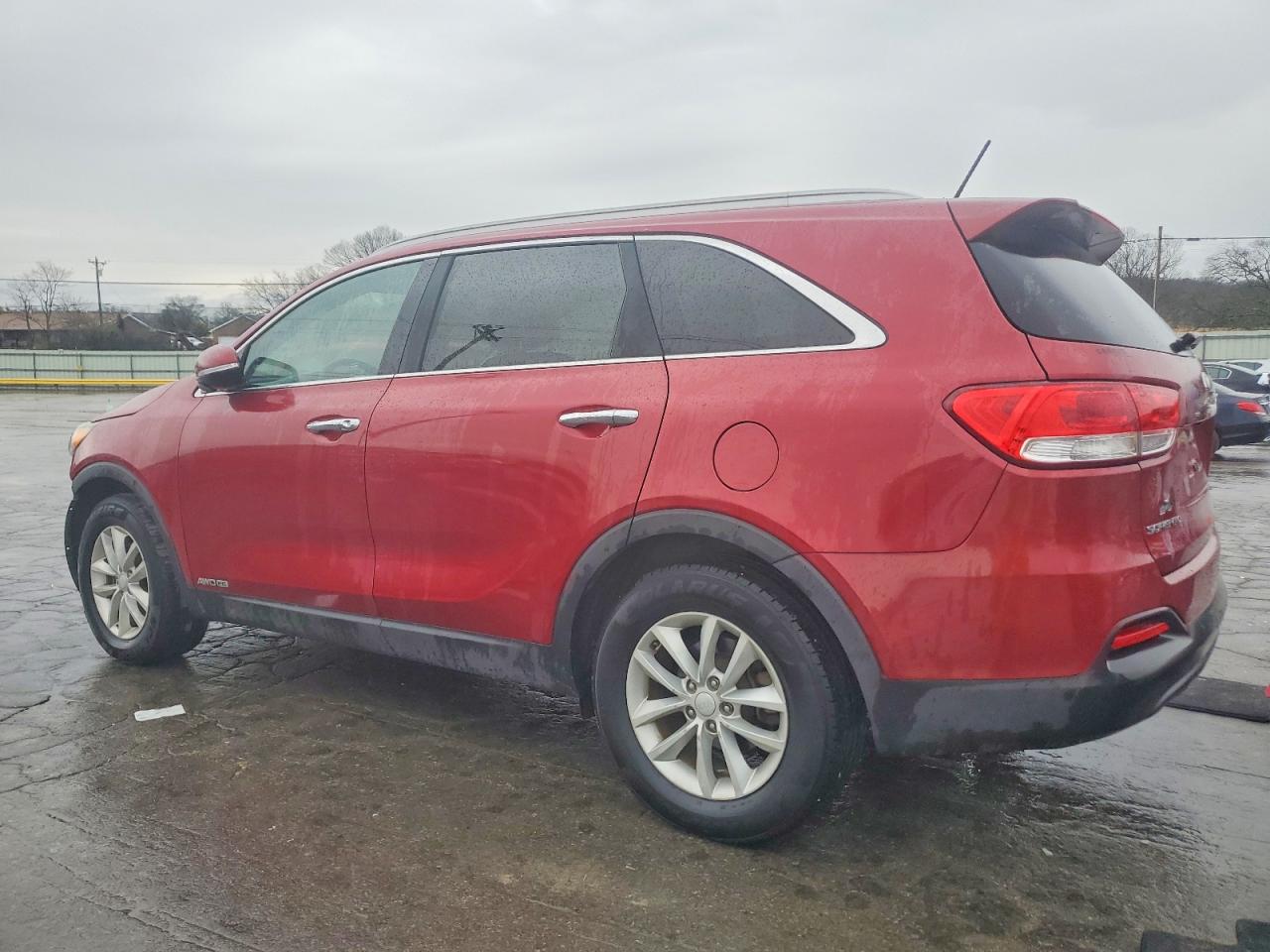 2017 KIA SORENTO LX photo 2