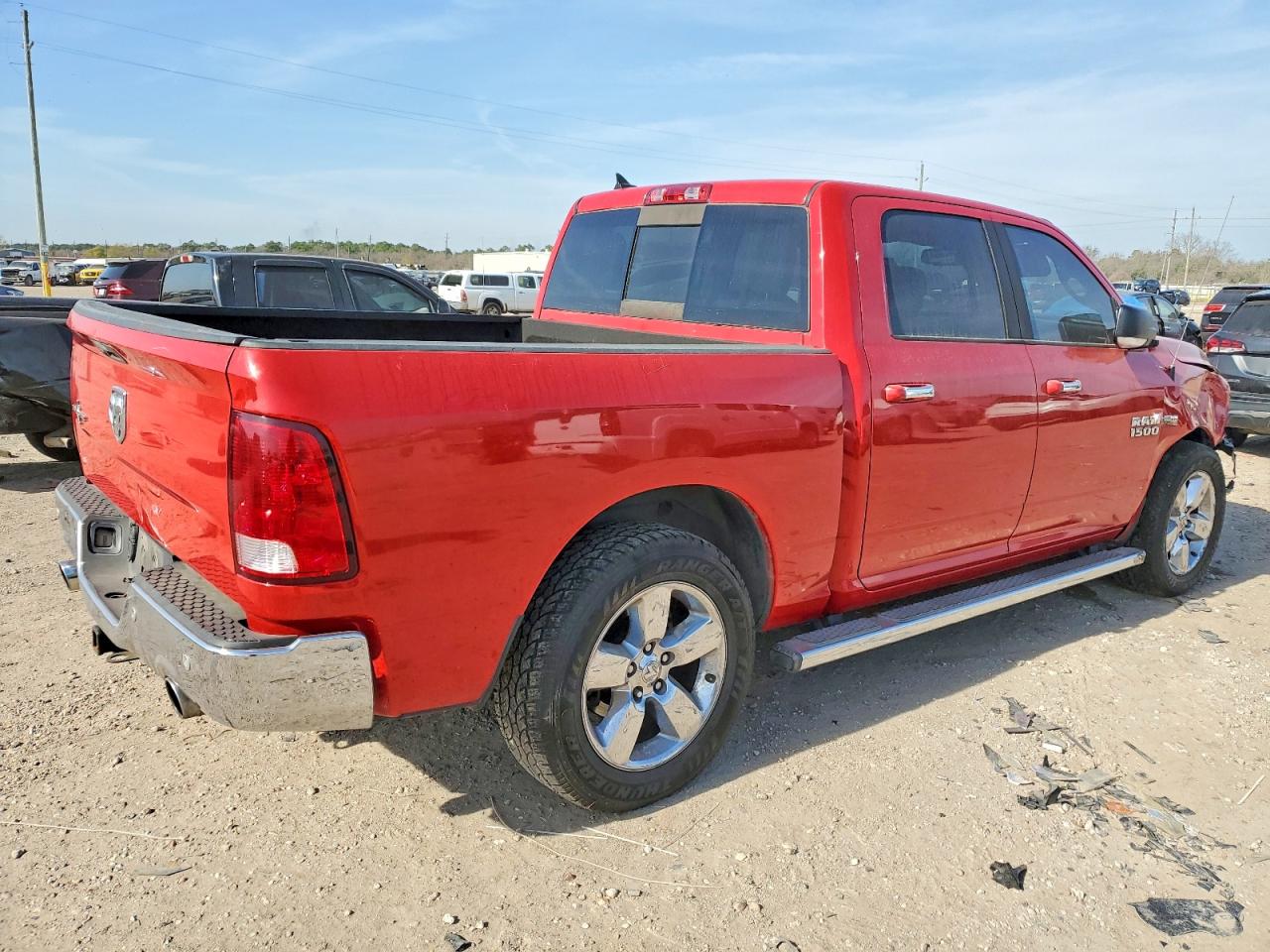 2015 RAM 1500 SLT photo 5