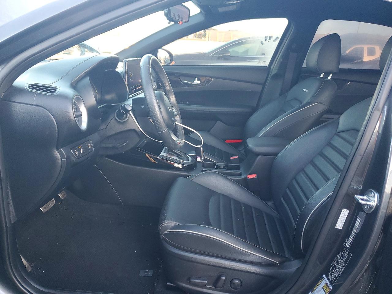 2024 KIA FORTE GT LINE photo 13