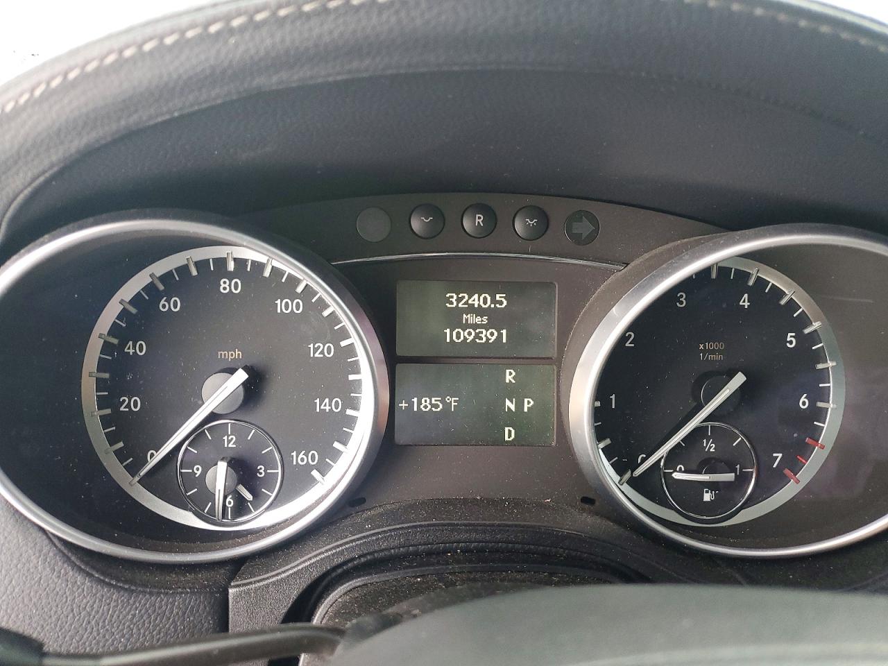 2011 MERCEDES-BENZ GL 450 4MATIC photo 17