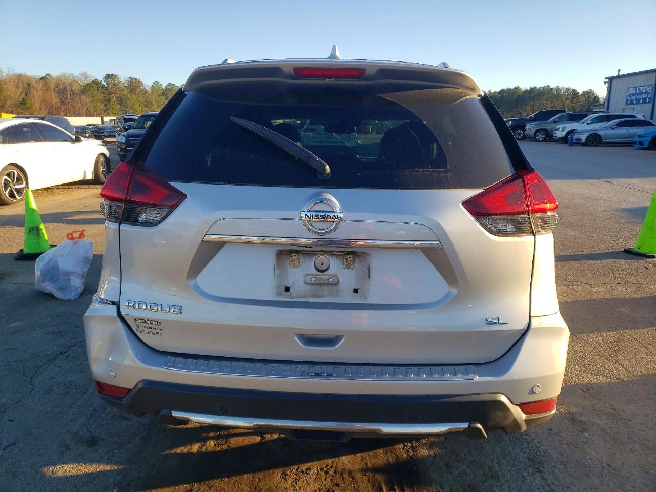 2020 NISSAN ROGUE S photo 11