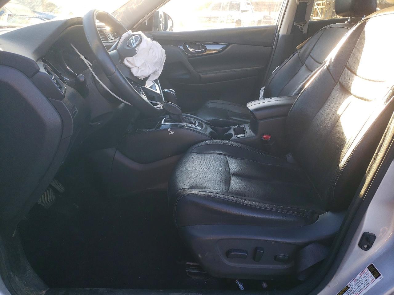 2020 NISSAN ROGUE S photo 13