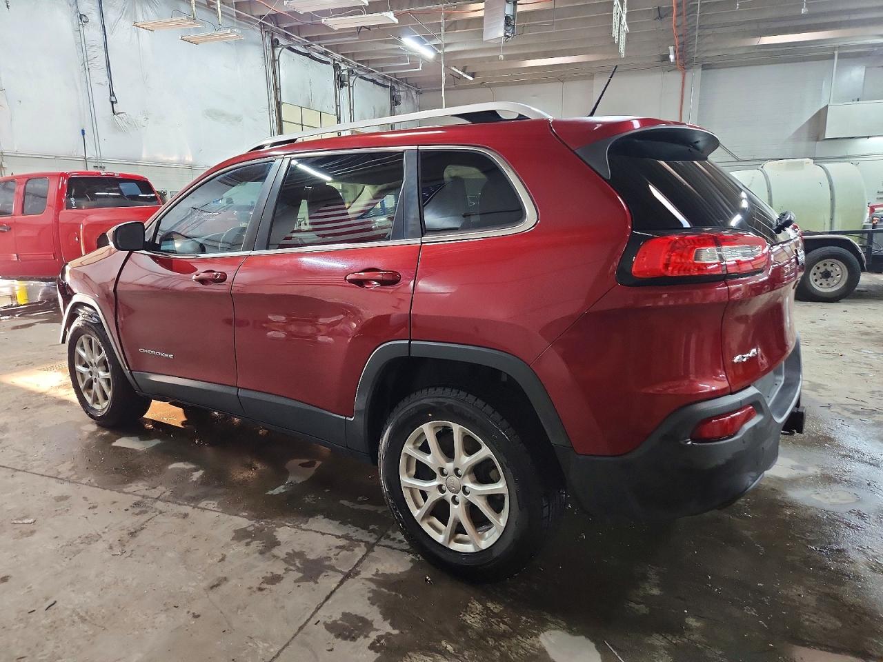 2015 JEEP CHEROKEE LATITUDE photo 2