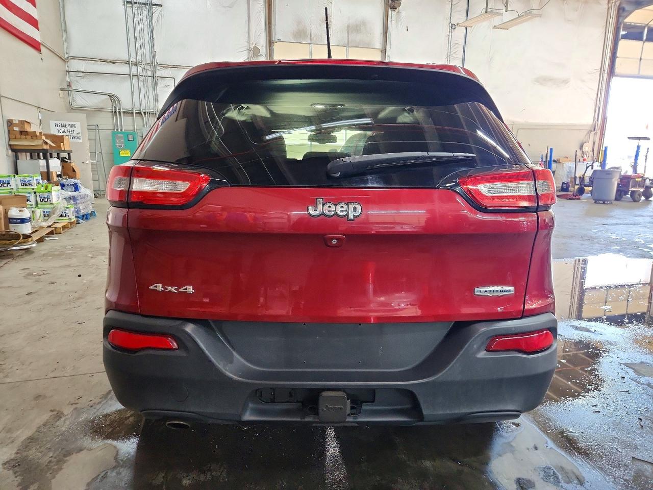 2015 JEEP CHEROKEE LATITUDE photo 6