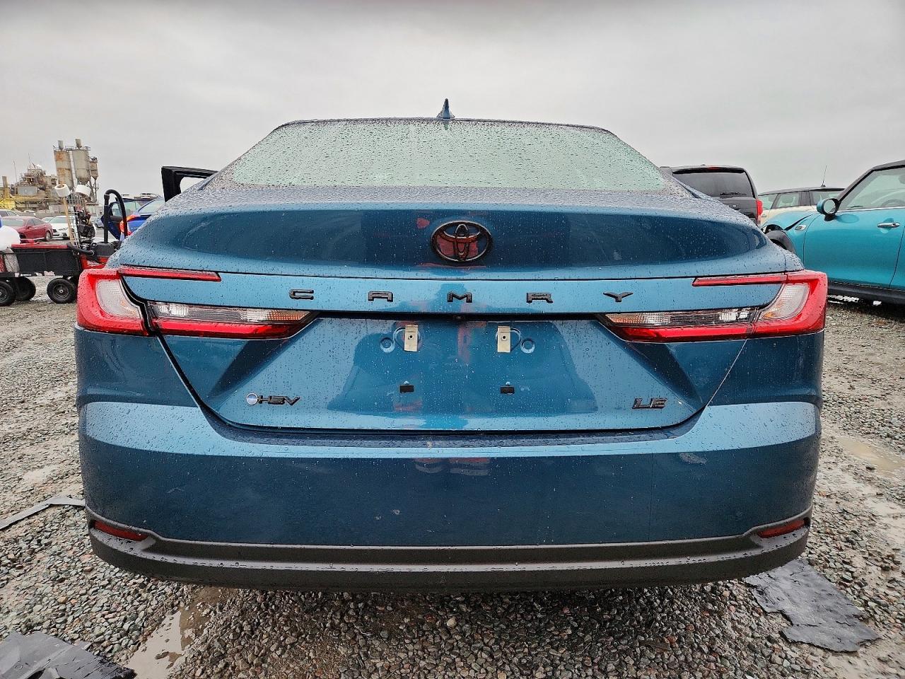 2025 TOYOTA CAMRY XSE photo 6