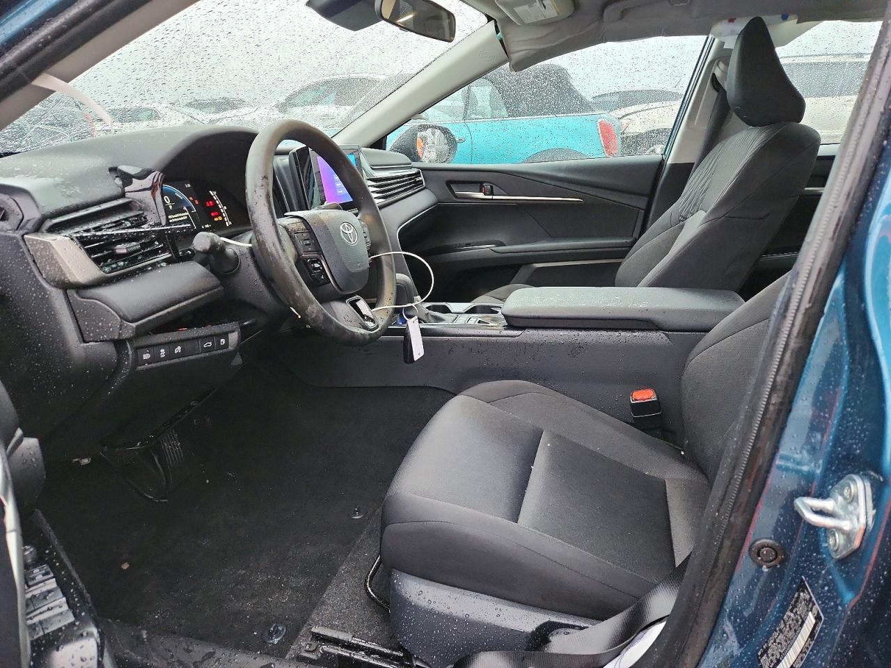2025 TOYOTA CAMRY XSE photo 7