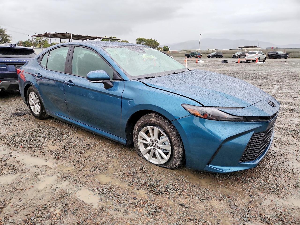 2025 TOYOTA CAMRY XSE photo 4