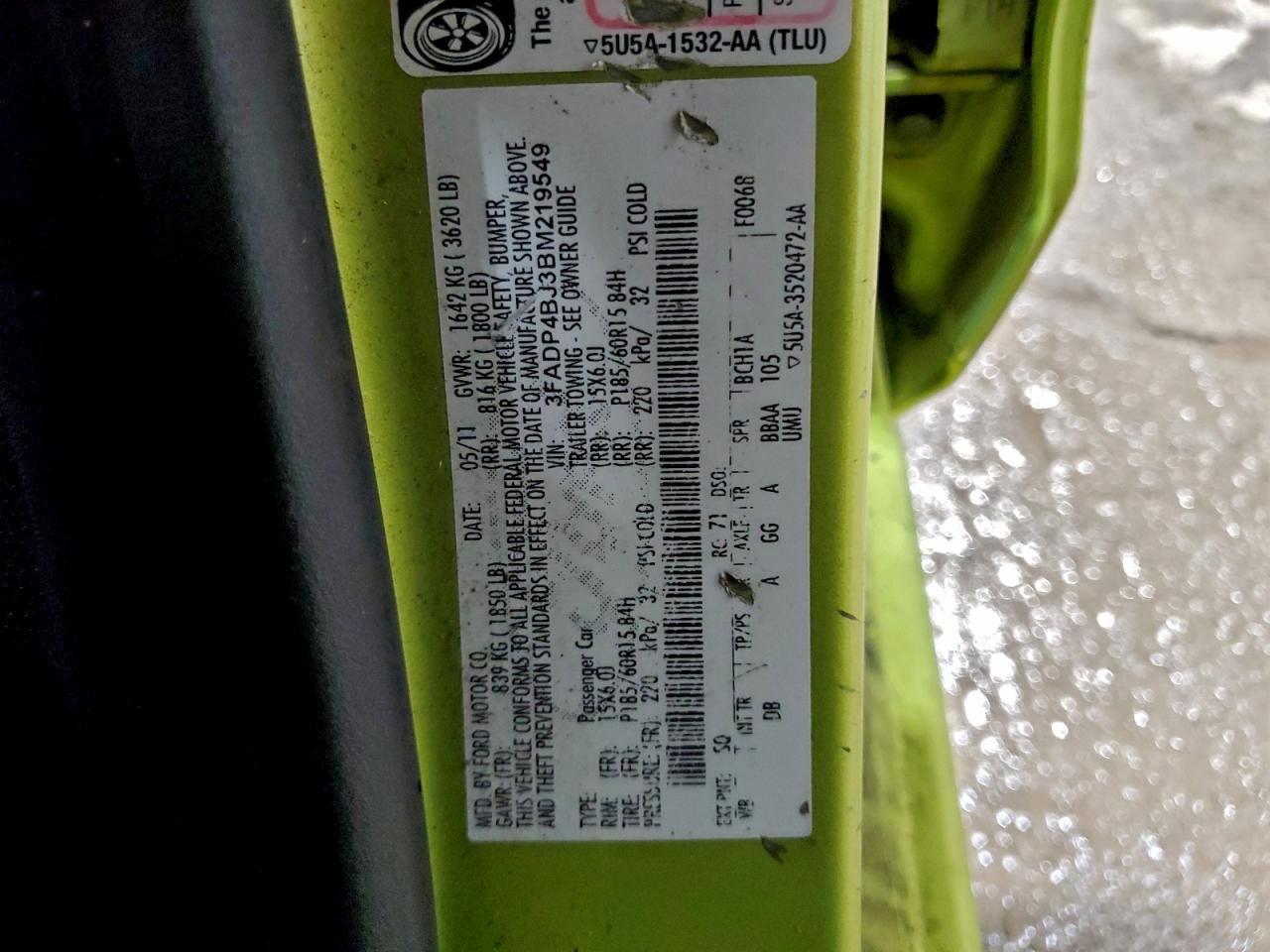 2011 FORD FIESTA SE photo 25