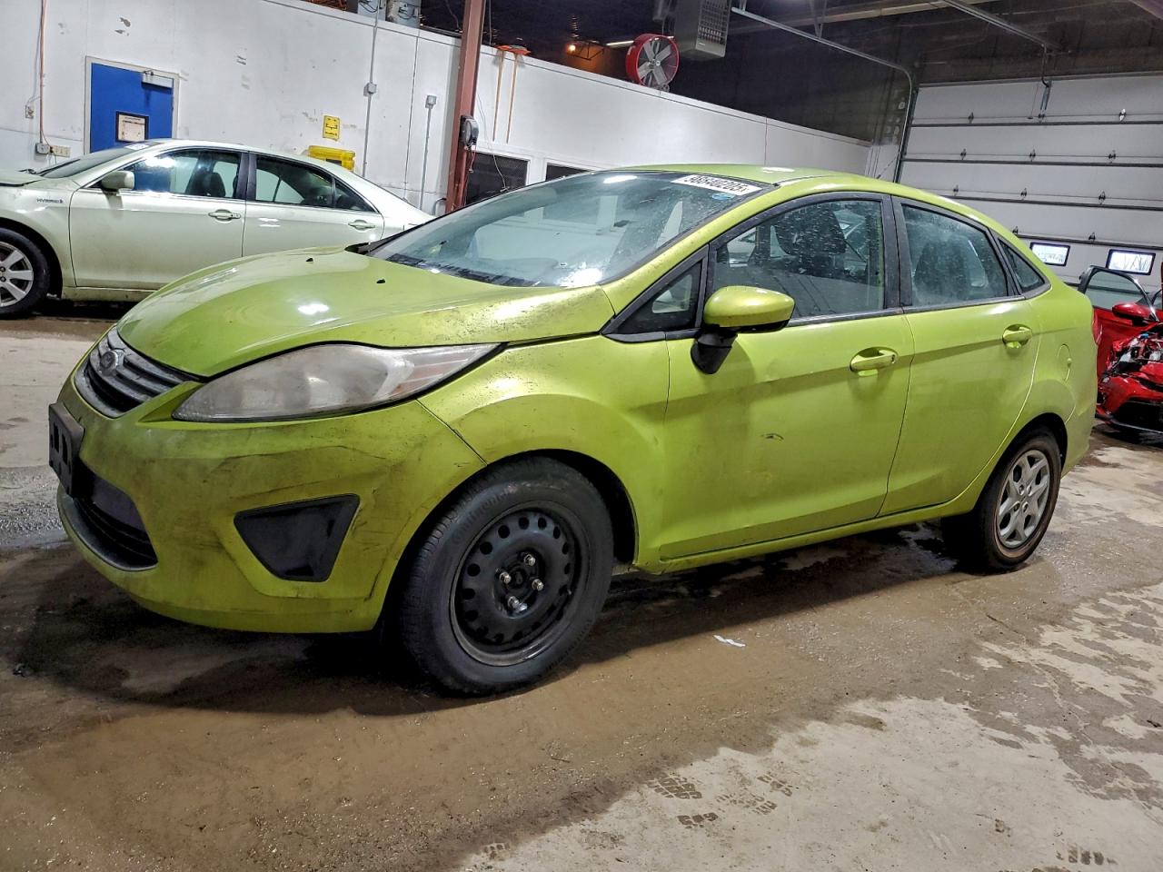 2011 FORD FIESTA