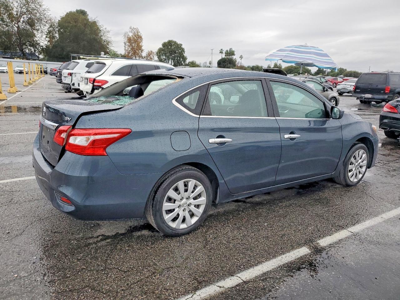 2016 NISSAN SENTRA S photo 3
