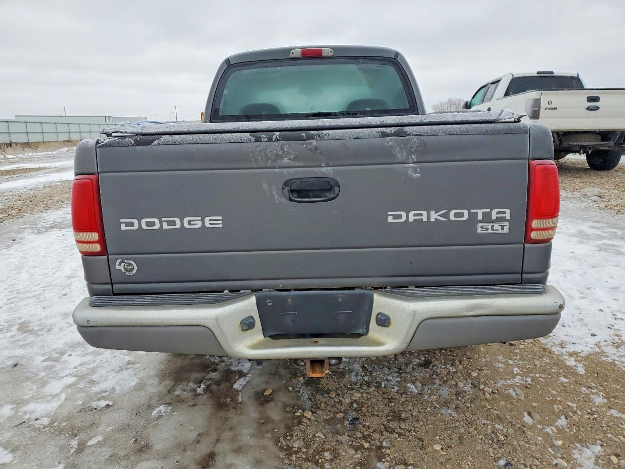 2004 DODGE DAKOTA QUAD SLT photo 6