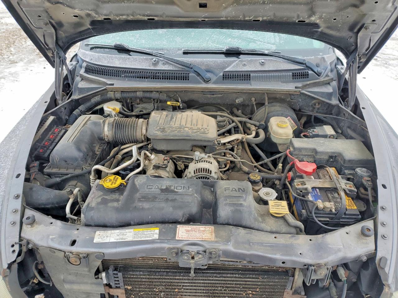 2004 DODGE DAKOTA QUAD SLT photo 11